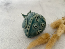 Load image into Gallery viewer, Handmade Ceramic Birds