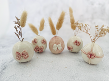 Load image into Gallery viewer, Handmade Ceramic Bow Vases