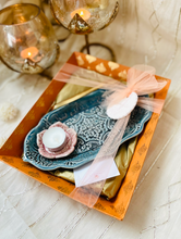 Load image into Gallery viewer, Handmade Ceramic Platter with Fancy Rim (Small)