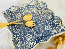 Load image into Gallery viewer, Handmade Ceramic Blue Doily Square Platter
