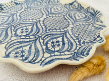 Load image into Gallery viewer, Handmade Ceramic Blue Doily Round Platter
