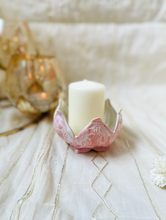 Load image into Gallery viewer, Handmade Ceramic Lotus Candle Holder (with feet)
