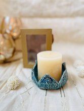 Load image into Gallery viewer, Handmade Ceramic Lotus Candle Holder (no feet)
