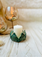Load image into Gallery viewer, Handmade Ceramic Lotus Candle Holder (no feet)
