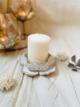 Load image into Gallery viewer, Handmade Ceramic Blooming Flower Candle Holder

