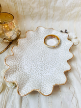 Load image into Gallery viewer, Handmade Ceramic Vintage Doily Platter
