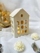 Load image into Gallery viewer, Ceramic Nordic House Luminaries- Large
