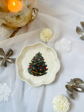 Load image into Gallery viewer, Handmade Ceramic Flower Christmas Tree Plate
