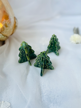 Load image into Gallery viewer, Ceramic Origami Christmas Tree
