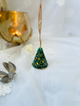 Load image into Gallery viewer, Ceramic Hanging Christmas Tree Luminary
