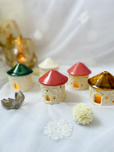 Load image into Gallery viewer, Ceramic Hanging House Luminary
