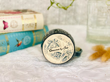 Load image into Gallery viewer, Vintage Horse Mug
