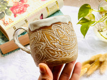 Load image into Gallery viewer, Delicate Lace Mug- Brown Clay
